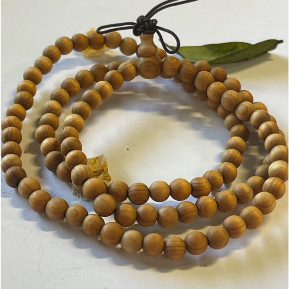 Sandalwood Necklace or Triple or Quadruple Layers Bead Bracelet Set of 2 pieces - Picture 1 of 6